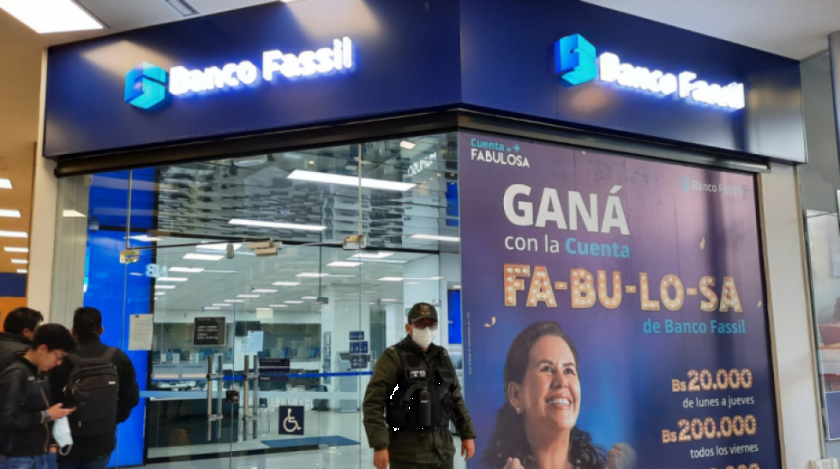 La joven que logró crédito millonario en Fassil presentó como patrimonio 7 electrodomésticos
