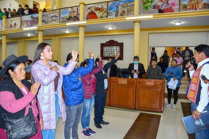Eligen nueva directiva en la Asamblea