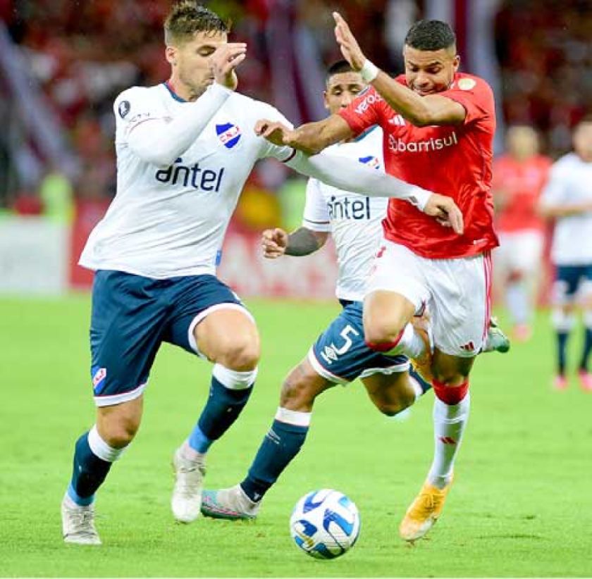 Nacional empata  en Porto Alegre  y retiene la punta