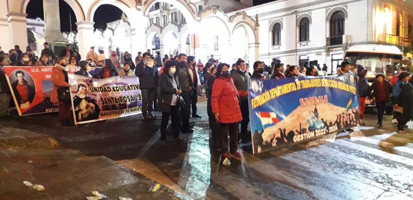 Magisterio urbano mantiene estado de emergencia y alista nueva marcha