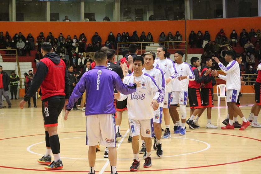 El equipo de Leones está listo para enfrentarse a Carl A-Z