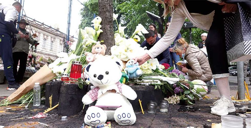 Serbia: Dos niños siguen  muy graves tras tiroteo 
