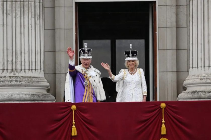 Con pompa y solemnidad, Carlos y Camila son coronados reyes del Reino Unido