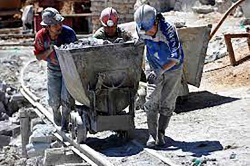 Rebaja el precio del zinc y afecta ingreso de regalías