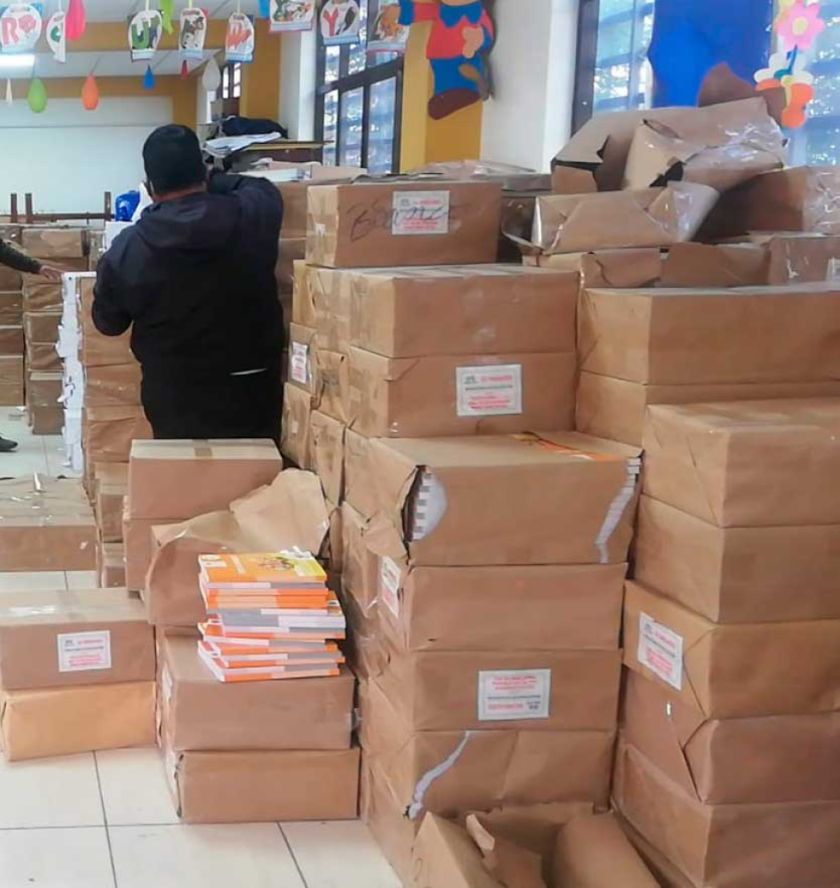 Prevén terminar entrega de textos esta semana