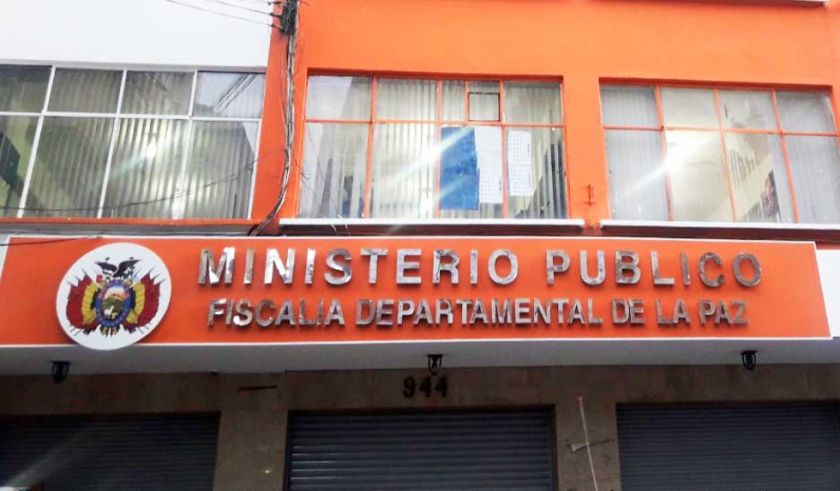 La Paz: Detienen a fiscal por presunta extorsión relacionada a explotación de oro