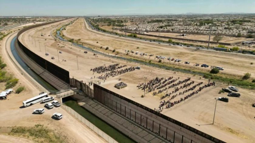 EE.UU. no ha detectado un incremento de cruces en la frontera con México tras el Título 42
