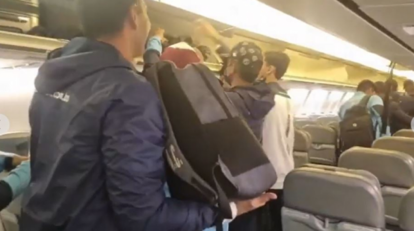 Denuncian y protestan que BoA abortó un vuelo en tres ocasiones por fallas en una válvula