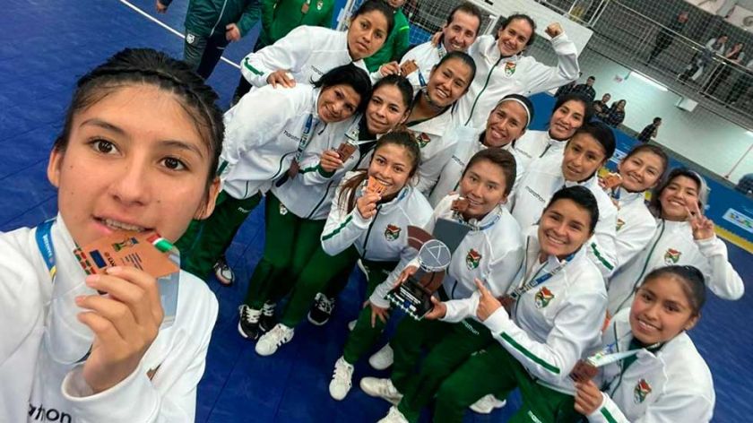 Selección de futsal gana el bronce