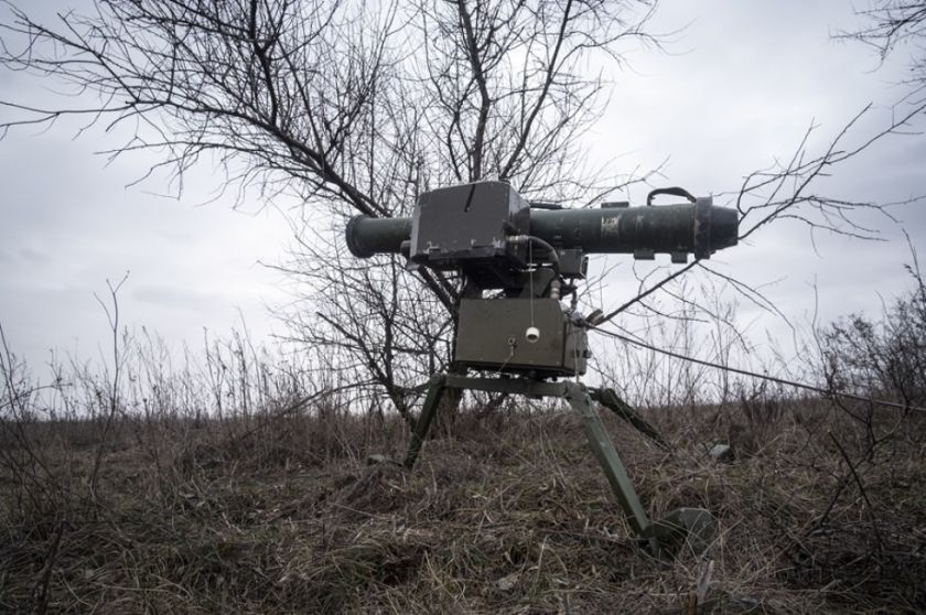 Rusia dice que continúan feroces combates en las afueras occidentales de Bajmut