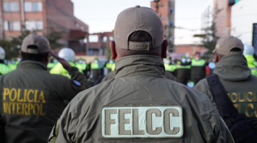 Fiscalía imputa a seis policías por el presunto robo agravado de mineral en Oruro