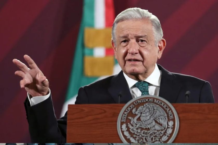López Obrador dice que sería un “timbre de orgullo” ser considerado “no grato” por Perú