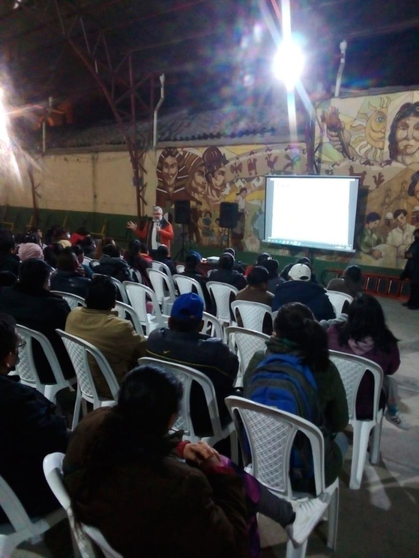 Feria de libros cierra con taller para prevenir el acoso escolar