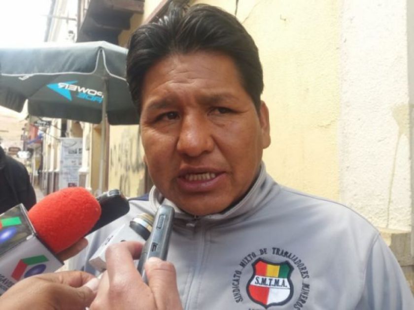Heriberto Chavarría fue reelegido como máximo dirigente de la COD en Potosí