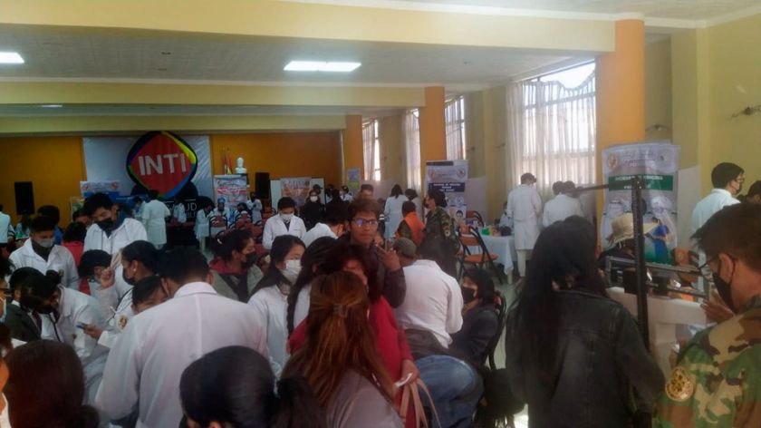 Desarrollaron feria de salud en el Colegio Médico