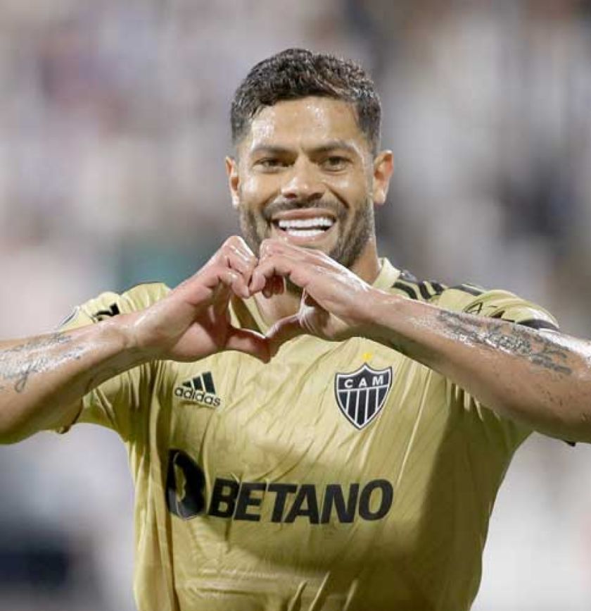 Hulk empuja al Atlético Mineiro  a la segunda fase