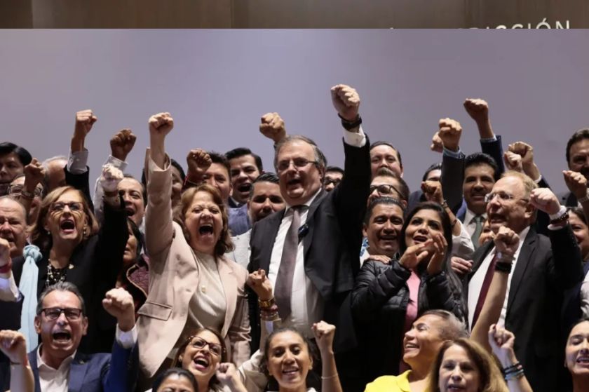 El canciller mexicano Marcelo Ebrard renuncia para centrarse en su candidatura presidencial