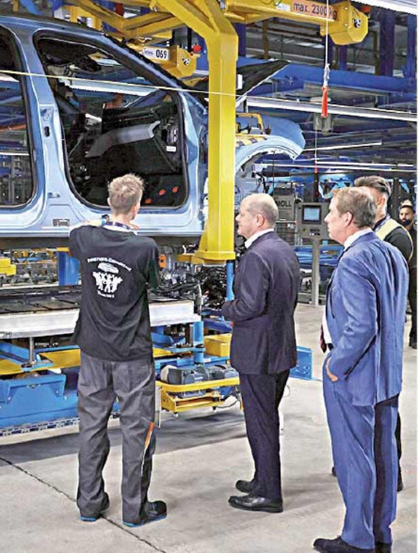 Ford inaugura fábrica  de vehículos eléctricos 