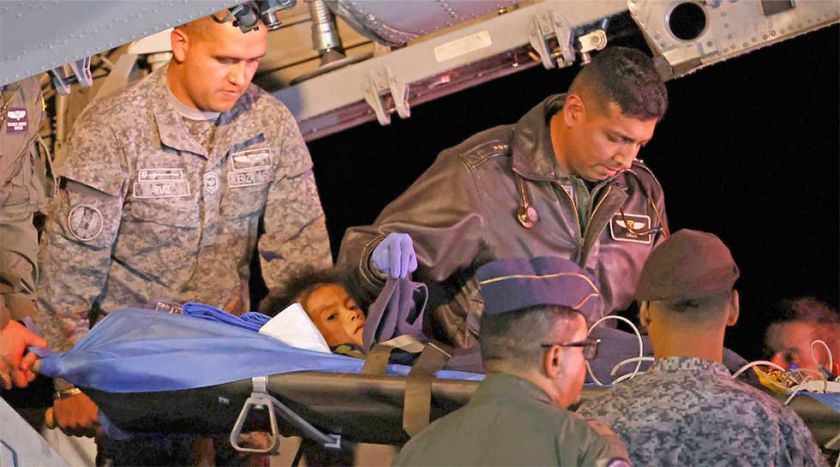 Madre de niños rescatados estuvo viva por cuatro días 