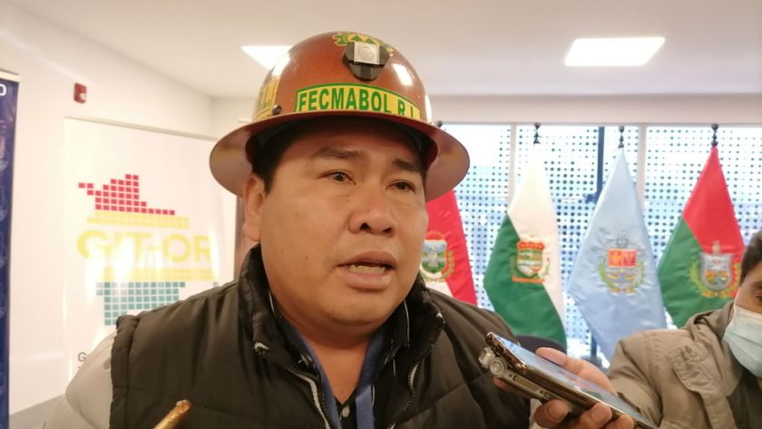 Cooperativistas Auríferos se declaran en emergencia por el Decreto del mercurio