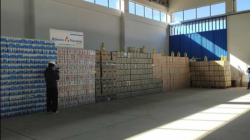 Decomisan 40 toneladas de mercadería de contrabando