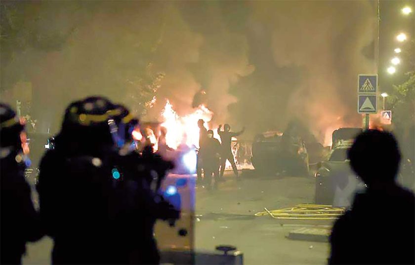 Francia: Fuertes protestas por muerte de adolescente 