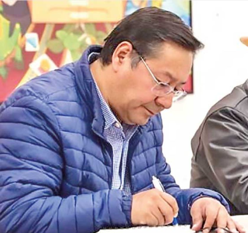 Gobierno emite decreto para la aplicación de horario laboral de invierno
