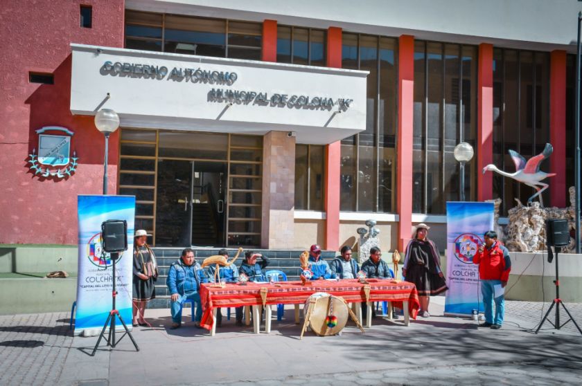 Colcha K invita al primer festival de la Zampoña "Ñaupajman Purina"