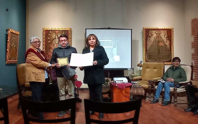 La Casa de Moneda es premiada como  “Biblioteca del Año”