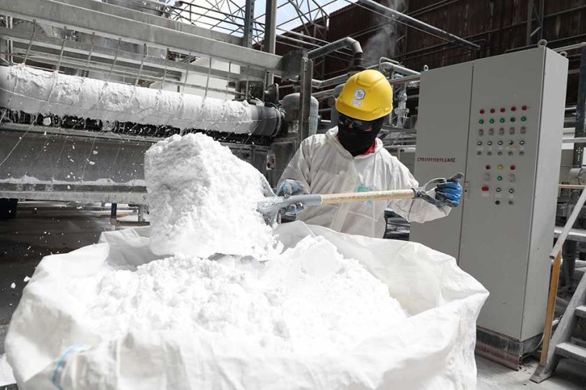 Una empresa china está interesada en instalar fábrica de vehículos