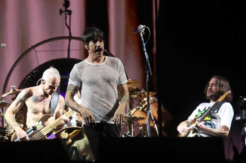 Red Hot Chili Peppers cierra festival de verano en Madrid