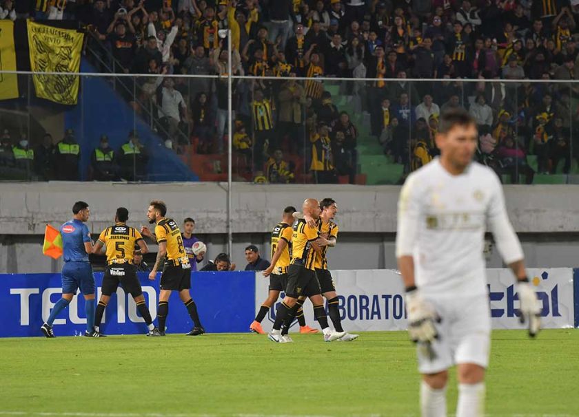 El Tigre gana y es puntero inamovible