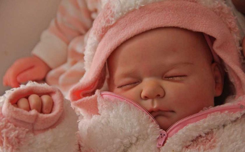 Una artesana mexicana crea bebés hiperrealistas