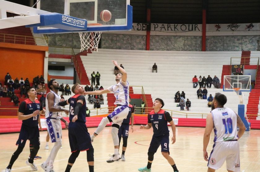 Leones es el primer clasificado a la semifinal de la Libobásquet