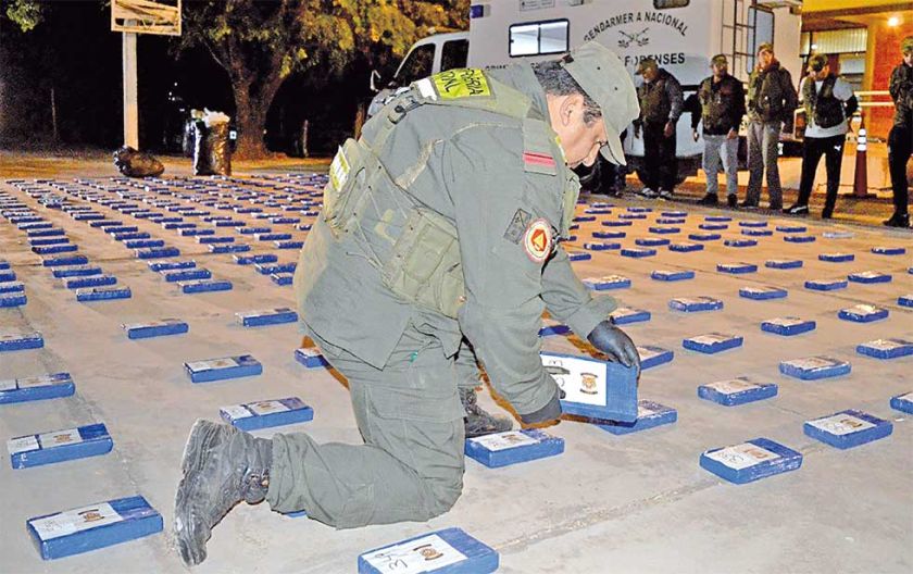 Revelan ‘bombardeo narco’ de droga boliviana en Salta
