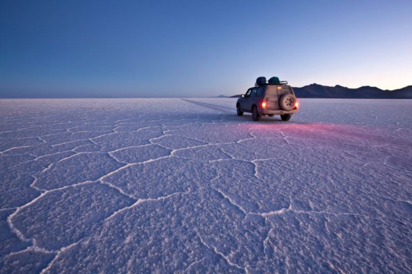Salar de Uyuni recibe cientos  de visitantes por las fiestas patrias 