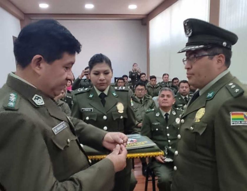 Policía turística celebró aniversario de creación en Potosí