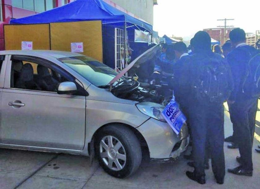 Institutos participan de feria de innovación tecnológica hoy en Potosí