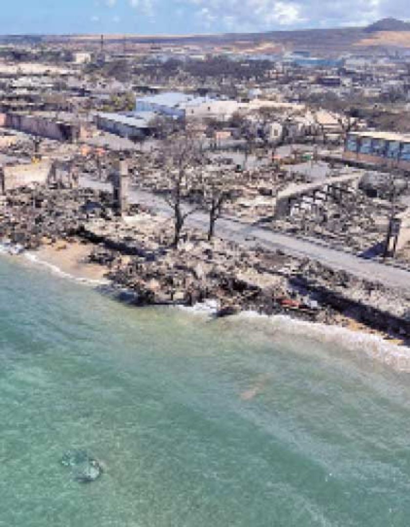 Los fallecidos por el incendio en Hawái suman 93