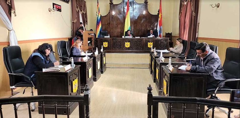 Concejo aprueba alza de precios de Ch'utillos, alcalde verá si lo aplica