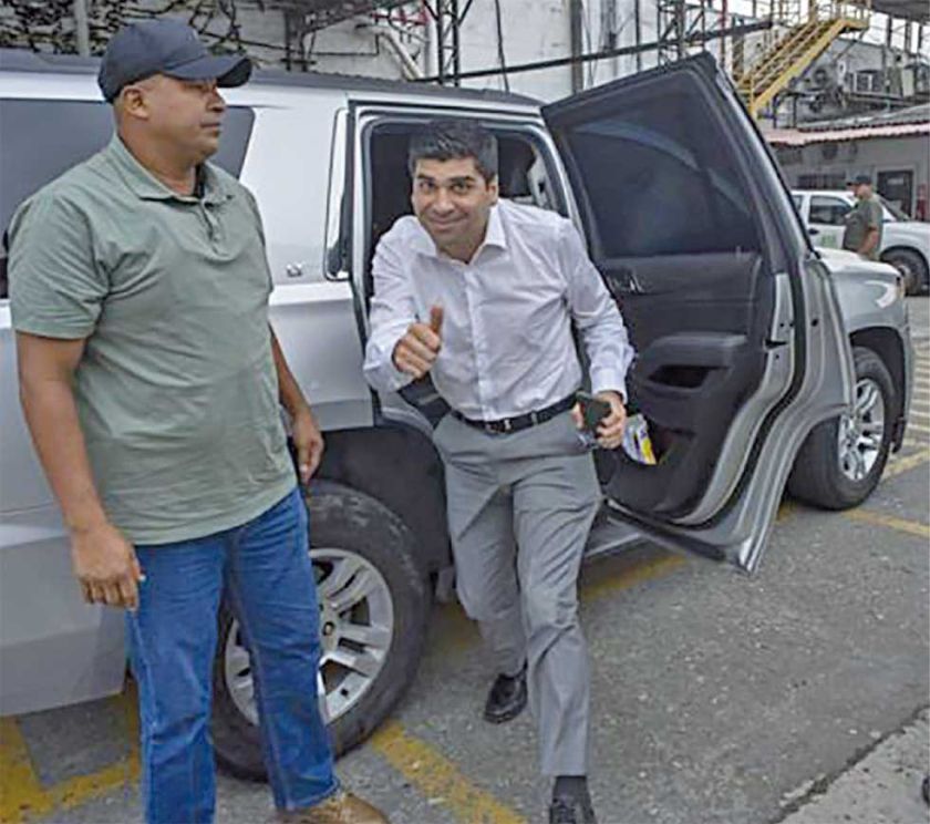Ecuador asiste a las  urnas en medio de  marcada violencia