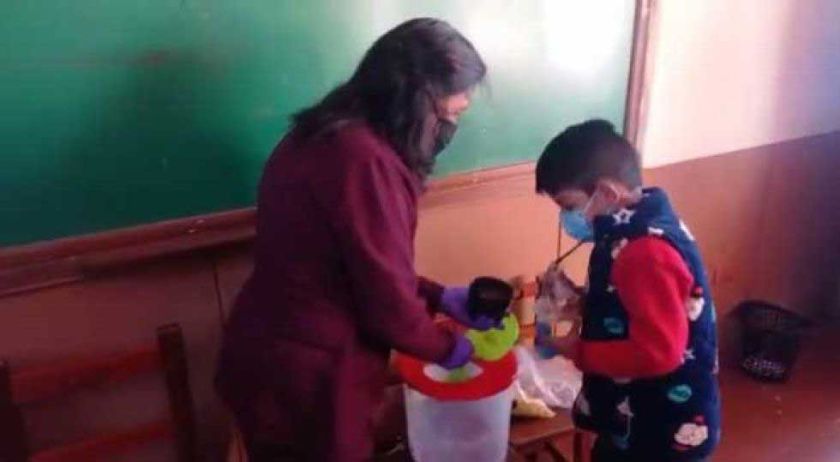 Estudiantes recibirán Bs 1.70 en desayuno escolar