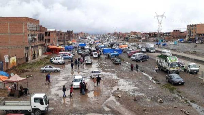 Develan que pakistanís habrían introducido 11 mil vehículos a Bolivia