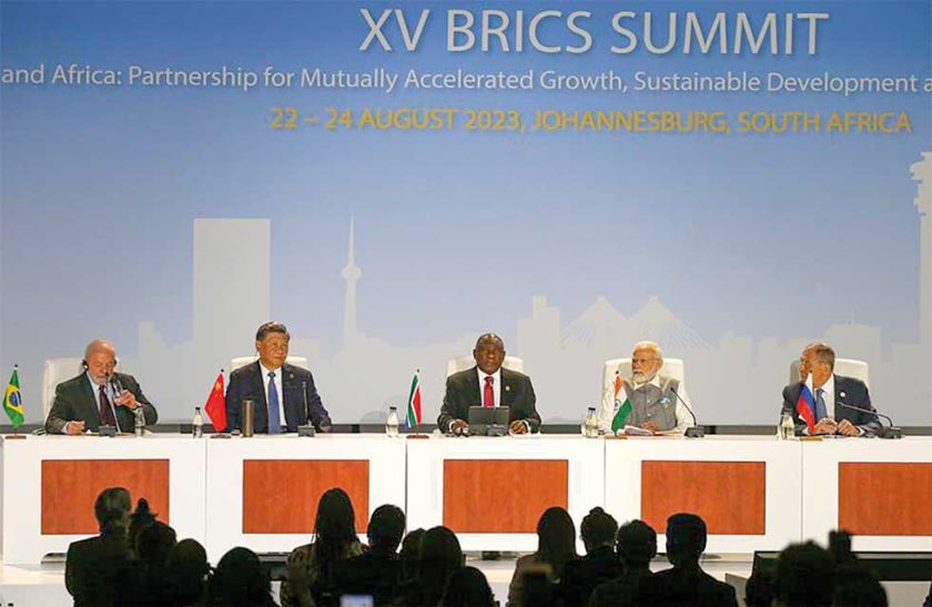 Brics dan histórico paso al  admitir 6 nuevos miembros