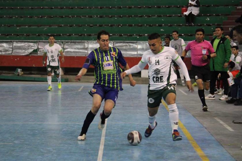 Nantes y Wolf lideran la Liga de futsal