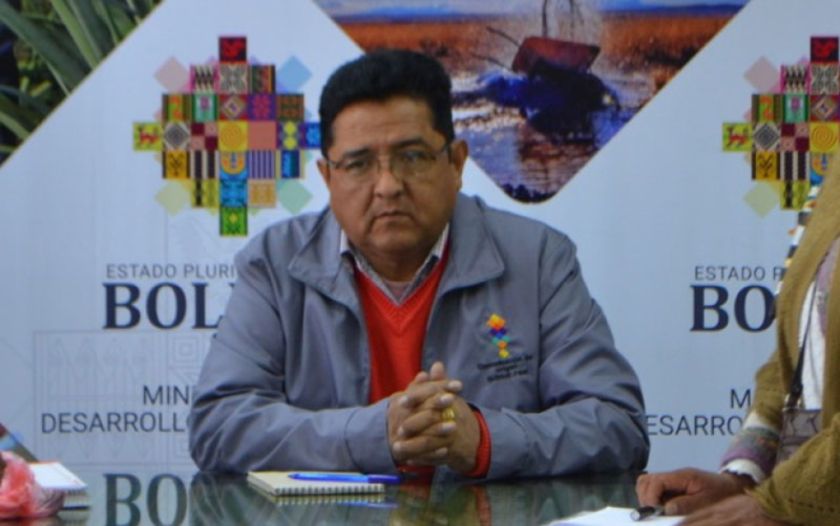 Gobierno analiza que Bolivia tenga su propia biotecnología para garantizar alimentos 