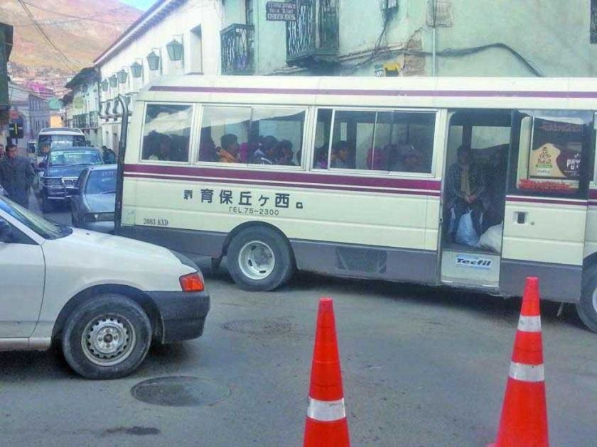 Potosí tiene un caótico  tráfico de vehículos