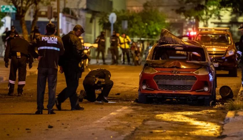La Policía confirma que un segundo coche bomba explotó en la capital ecuatoriana