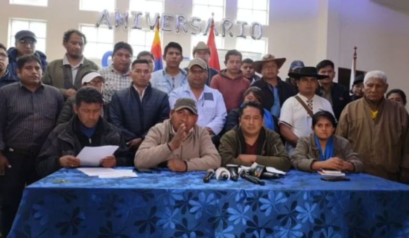 El Pacto de Unidad afín a Evo Morales decide suspender el bloqueo nacional de carreteras 