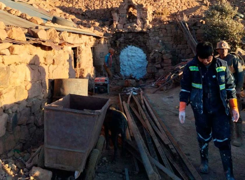 Comibol cerró más del 60% de las minas de la cumbre del Cerro Rico